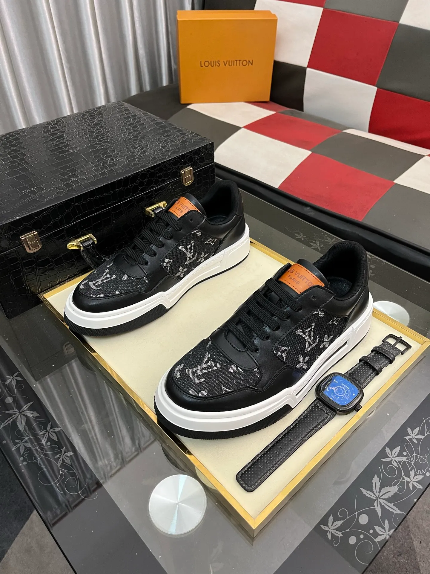 Men's Men's Shoes💰420⌚️⌚️《Lv*》The latest and most popular casual shoes, top brand [seduce] luxury~purchase, top~quality. [Strong] The upper is made of imported breathable cowhide with cloth material ➕ breathable sheepskin feet (•) and fine workmanship. Original personalized fashionable soft rubber wear-resistant outsole, size: 38-442️⃣colors available